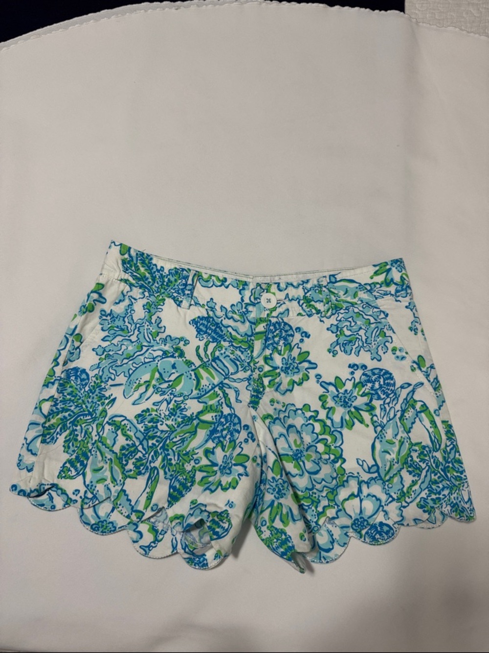 Lilly Pulitzer “Buttercup short” shorts. Size 2